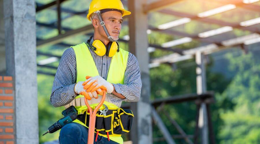 Professional gutter cleaning in Alma, CO